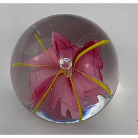 Dynasty Gallery Pink Flower Heirloom Art Glass Paperweight 3-Inch Collectible Sp - Picture 2 of 9